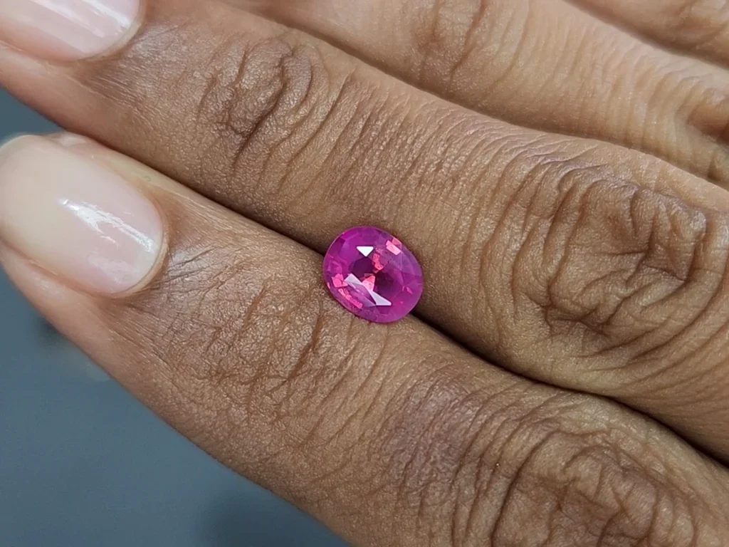 Saphir rose vif rutile effet soie non chauffé 1,13 ct Sri Lanka Image №2