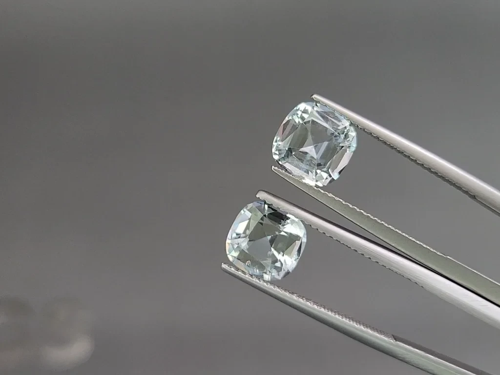 Set aus kissenförmig geschliffenen aquamarinen 6,77 karat, Madagaskar Image №4