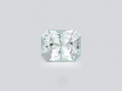 Kunzite light green radiant cut 11.19 carats, Pakistan photo