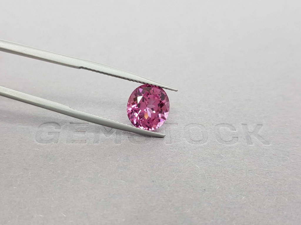 Oval cut pink spinel 4.23 ct, Tanzania Image №2