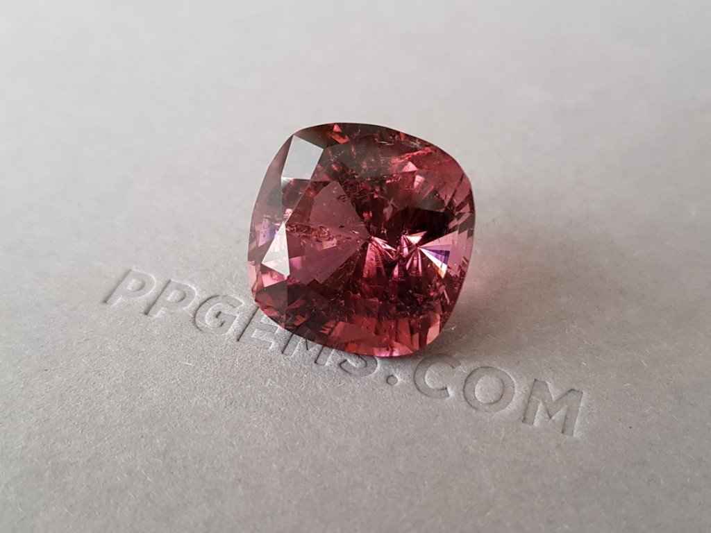 Large red tourmaline 28.25 ct, Afghanistan Image №3