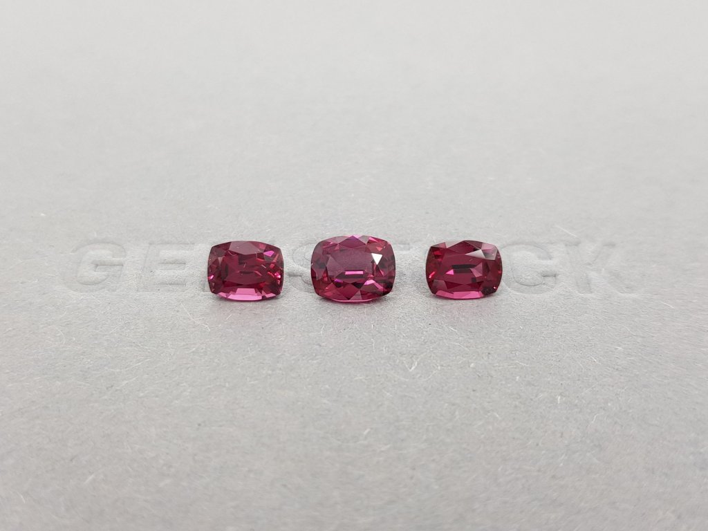 Set of three rhodolite garnets 3.42 carats, Sri Lanka Image №1