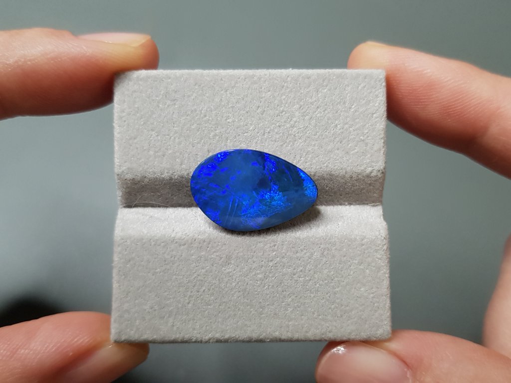 Opale doublet taille cabochon 6,29 carats, Australie Image №3