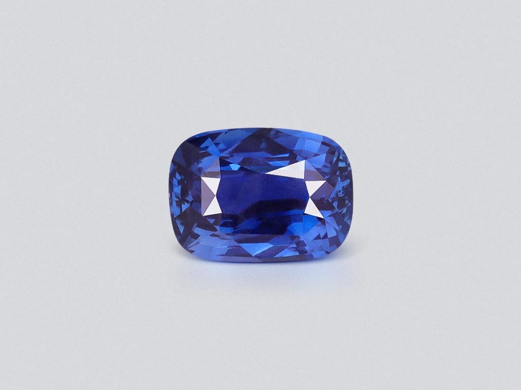 Unheated Royal Blue sapphire in cushion cut 2.52 carats, Sri Lanka Image №1