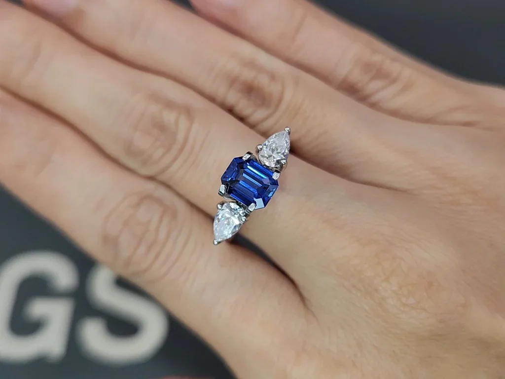 Zafiro azul de talla octogonal de 1,54 quilates, Sri Lanka Image №5