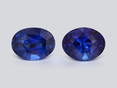 Paar königsblauer saphire im kissenschliff 9,04 karats, Sri Lanka photo