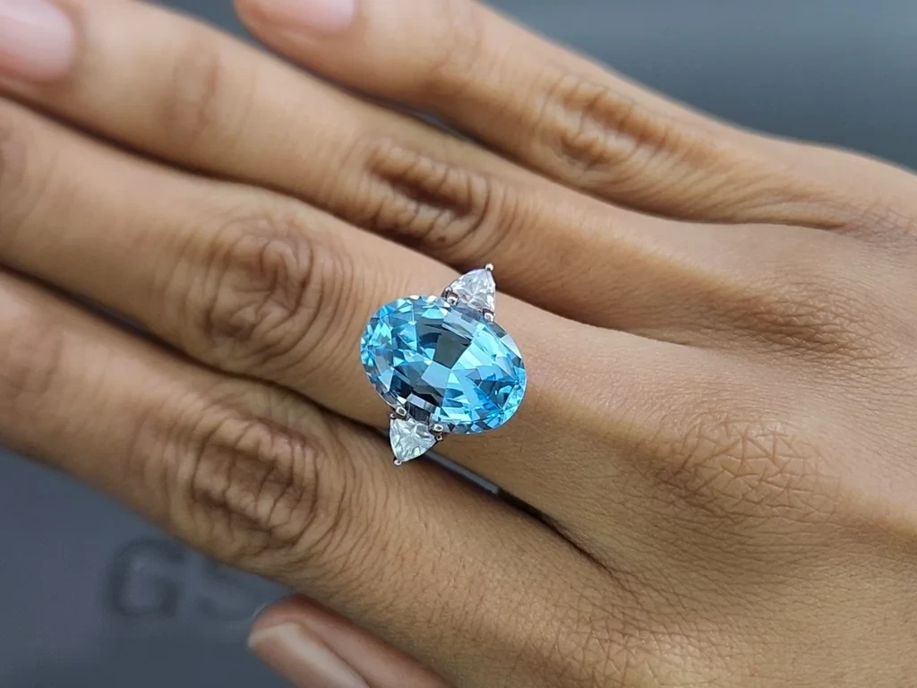 Topaz Sky Blue high precision oval cut 8.27 carats, Madagascar Image №4