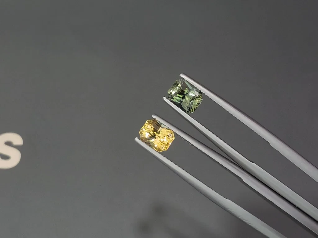 Сontrasting pair of unheated sapphires radiant cut 2.16 carats, Madagascar Image №3