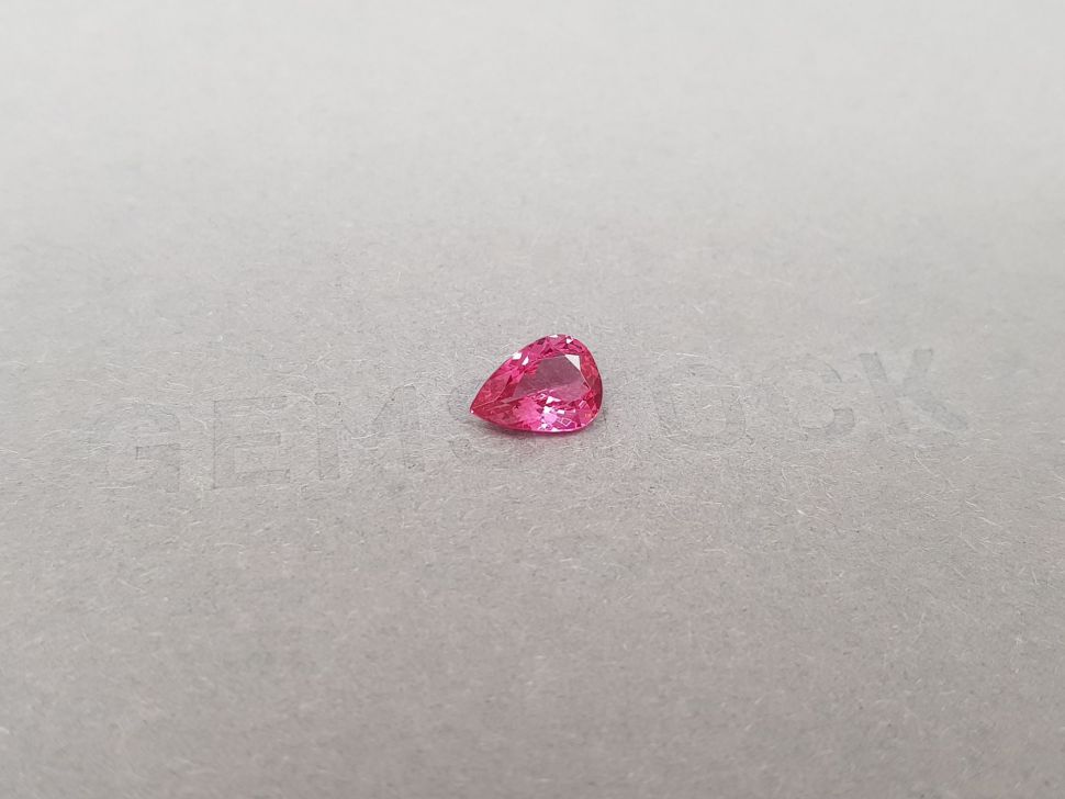 Hot pink Mahenge spinel 0.90 ct in pear shape, Tanzania Image №2