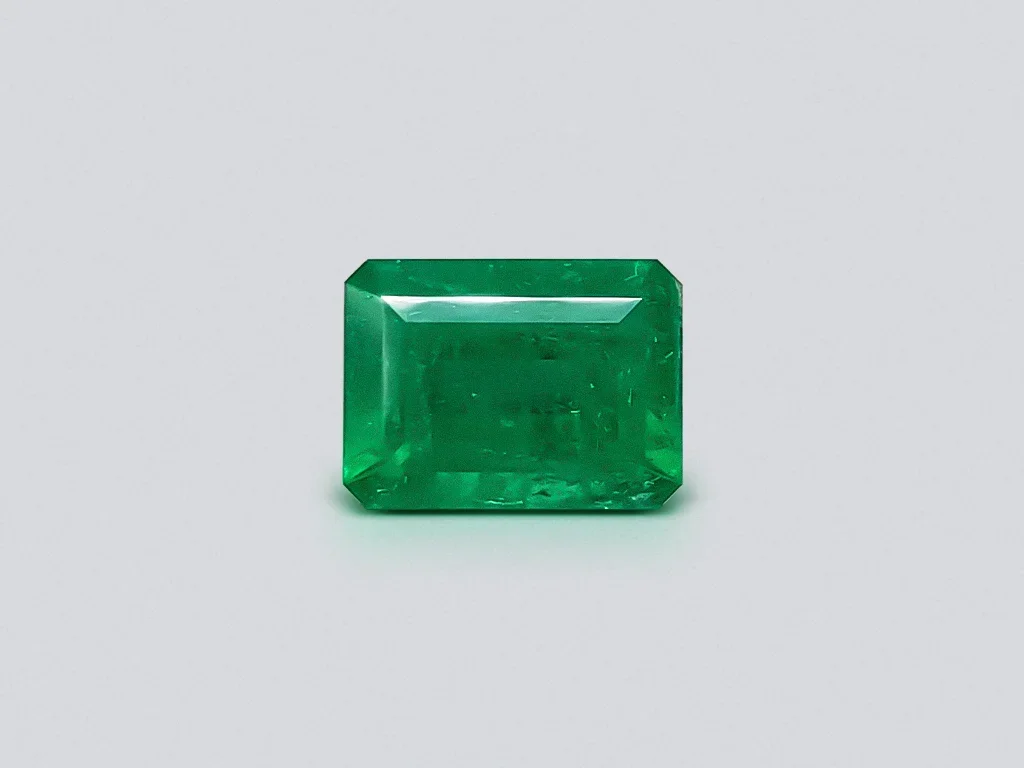 Émeraude colombienne 1,84 carats, taille octogonale, Vivid Green Image №1