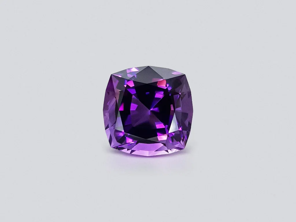 Bright cushion-cut amethyst 14.27 carats, Brazil  Image №1