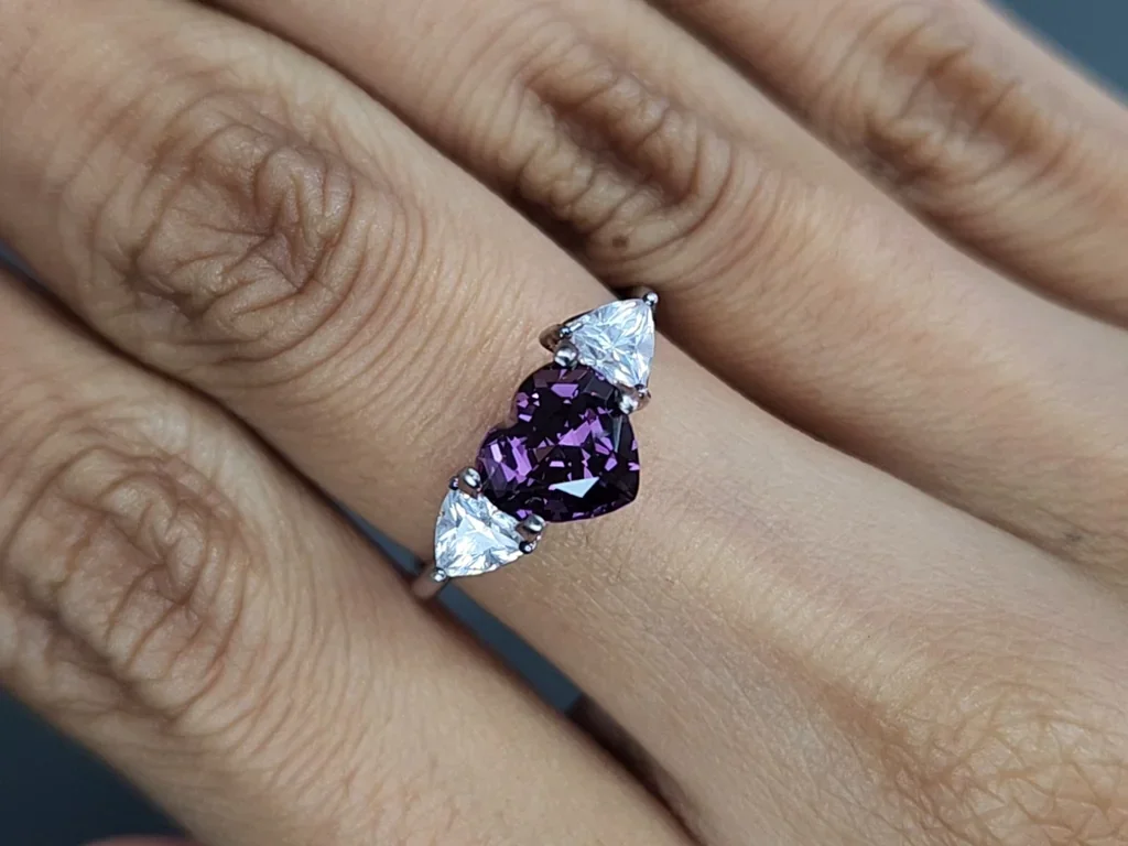 Purple spinel heart shape 2.06 carats, Tanzania Image №5