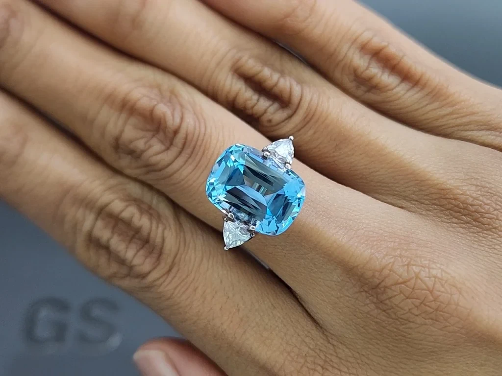 Topaz Sky Blue high precision cushion cut 9.00 carats, Madagascar Image №5
