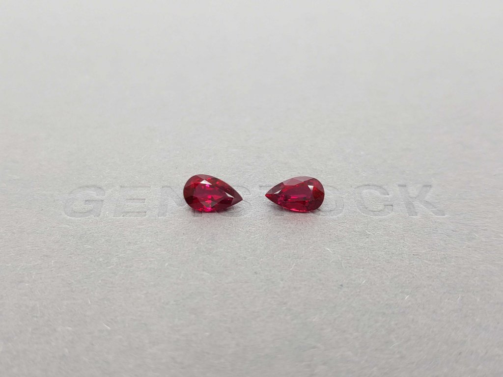 Pair of Pigeon blood pear cut rubies 2.04 ct, Mozambique Image №1