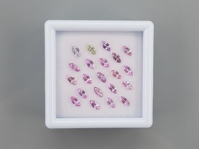 Set of calibrated sapphires 5x2.5 mm in marquise cut 3.09 carats/21 pcs. photo