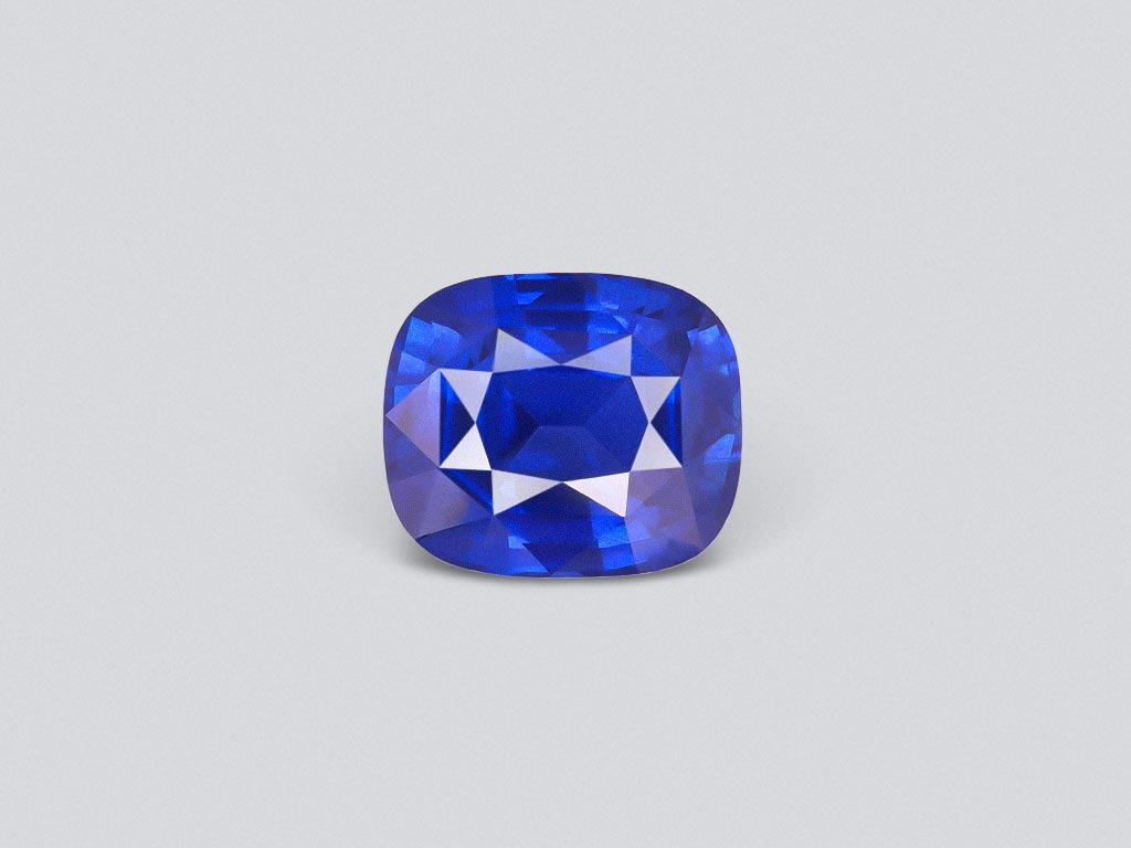 Cushion cut Royal Blue sapphire 4.02 carats, Madagascar Image №1