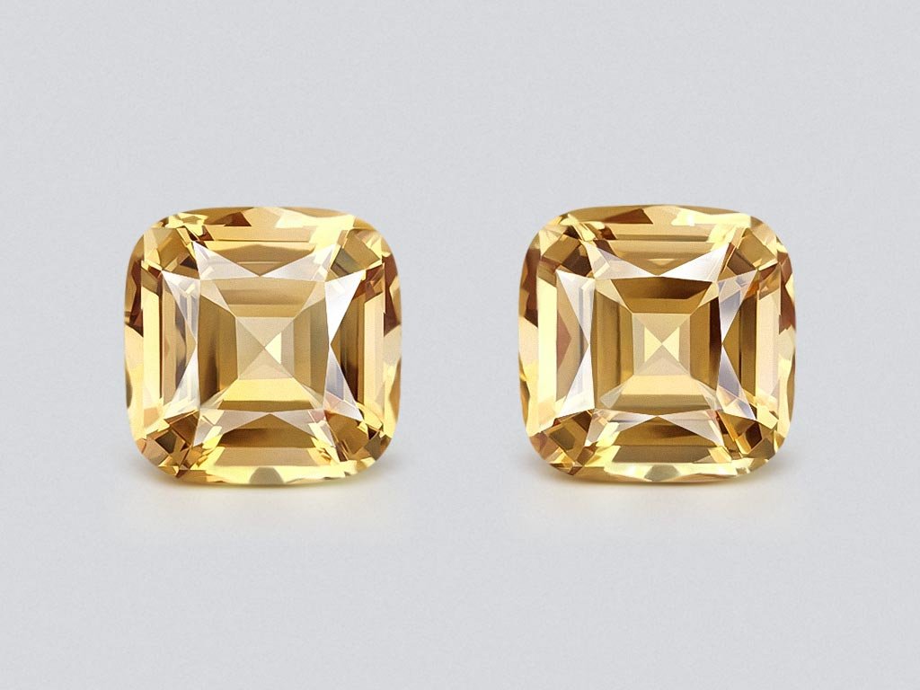 Pair of cushion cut yellow citrines 8.47 carats, Africa Image №1