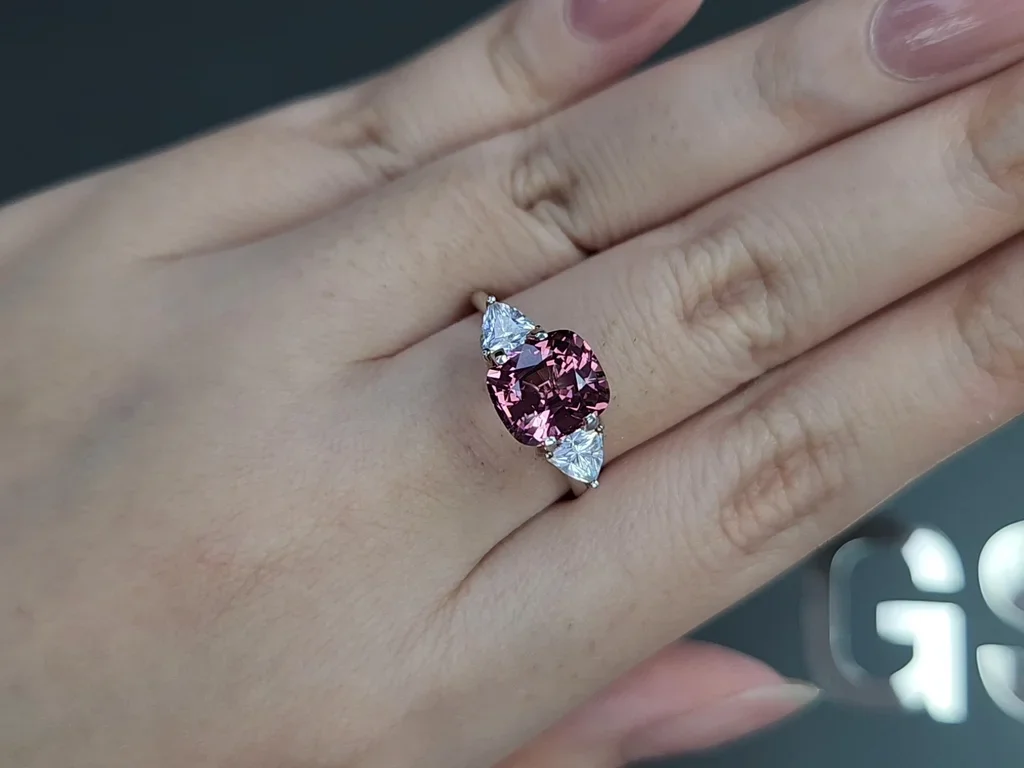 Spinelle rose foncé taille coussin de 3,10 ct, Birmanie  Image №5