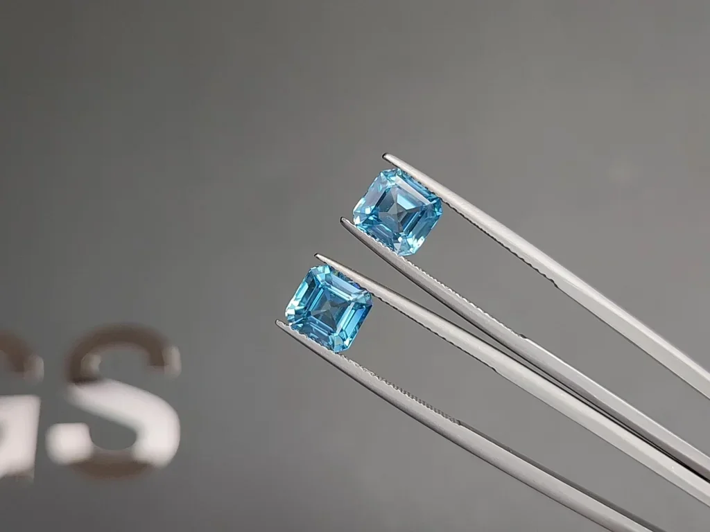 Paire de zircons bleus taille asscher 5,49 ct, Cambodge Image №3