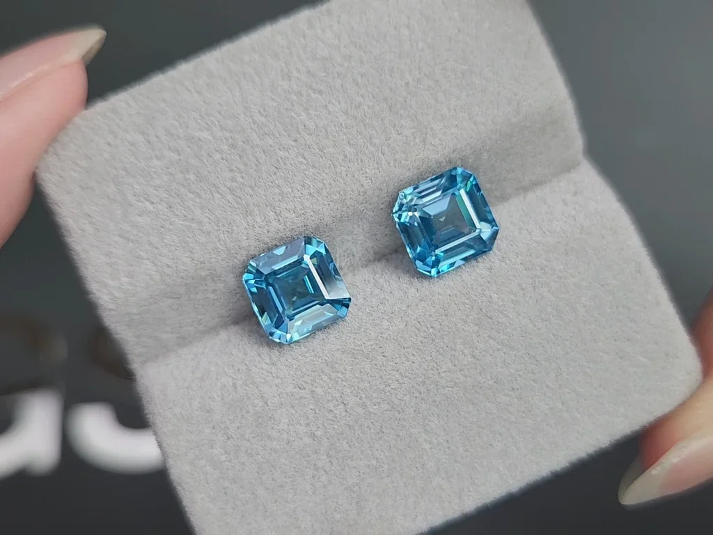 Paire de zircons bleus taille asscher 5,49 ct, Cambodge Image №4