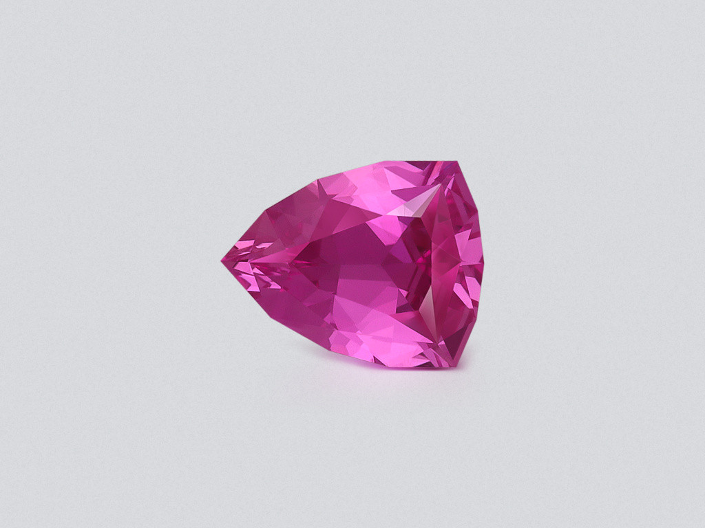 Zafiro rosa intenso de talla trillón de 1,65 ct, Sri Lanka Image №1