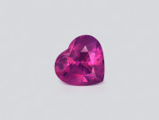 Saphir rose rutile taille cœur non chauffé, effet soie 1,06 carats, Sri Lanka