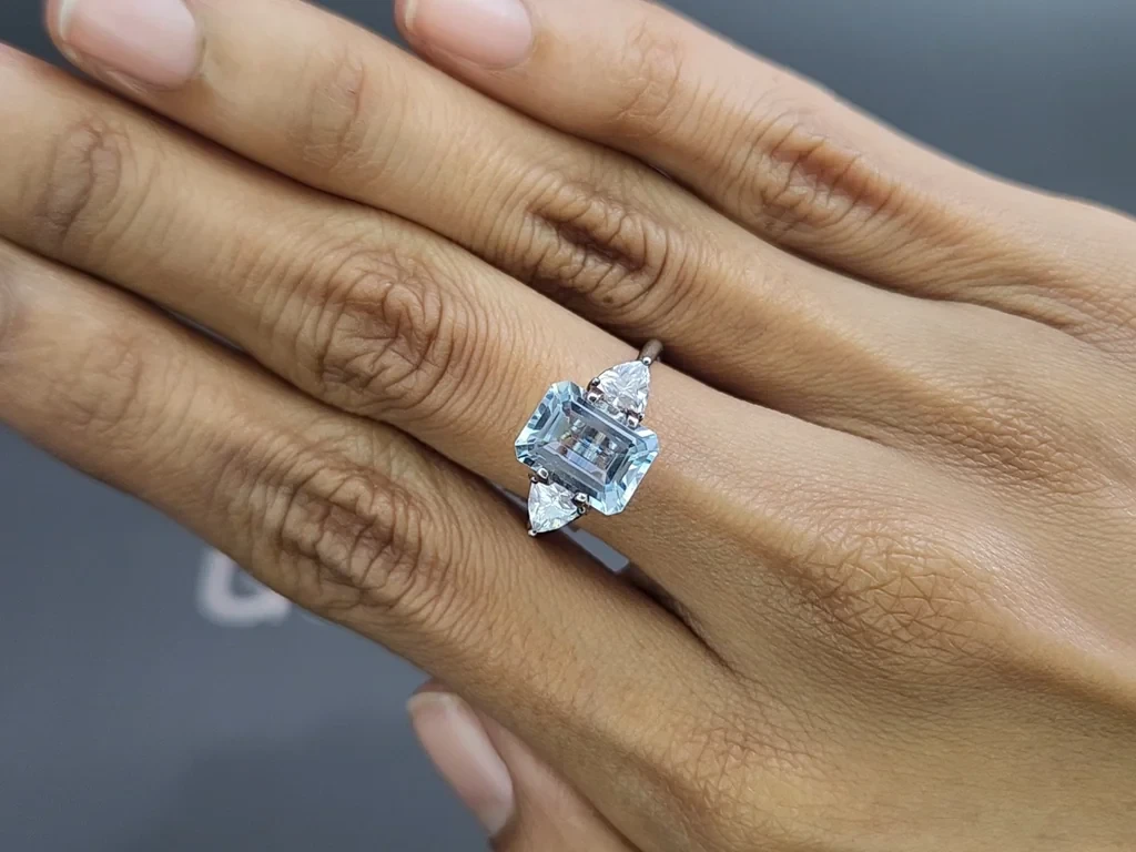 Achteckig geschliffener aquamarin 2,57 karat, Madagaskar  Image №5