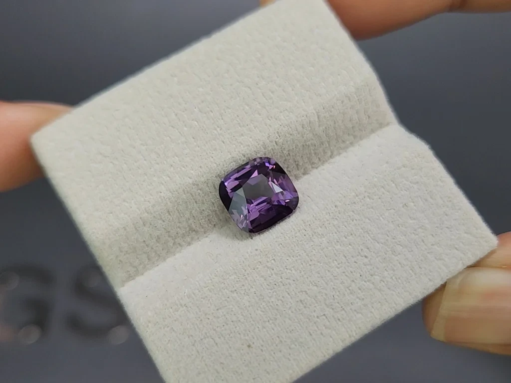 Spinelle violet taille coussin 3,51 carats, Tanzanie Image №4