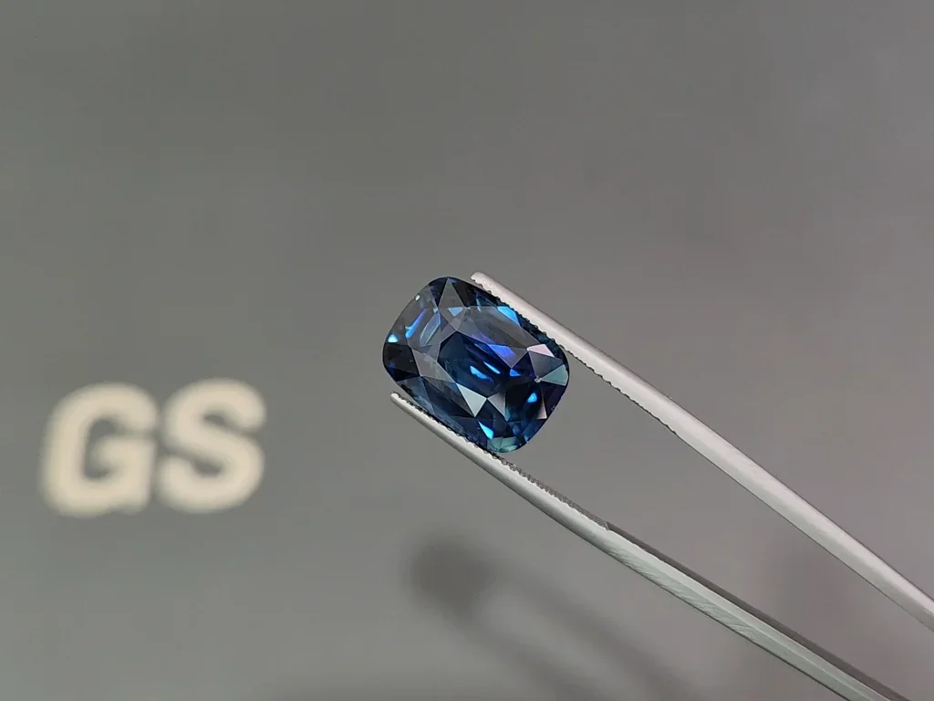 Saphir bleu sarcelle taille coussin non chauffé 14,09 carats, Sri Lanka (GRS) Image №3