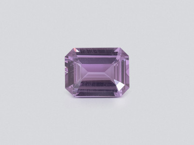 Violetter spinell im oktagon-schliff 3,65 karat, Tansania photo