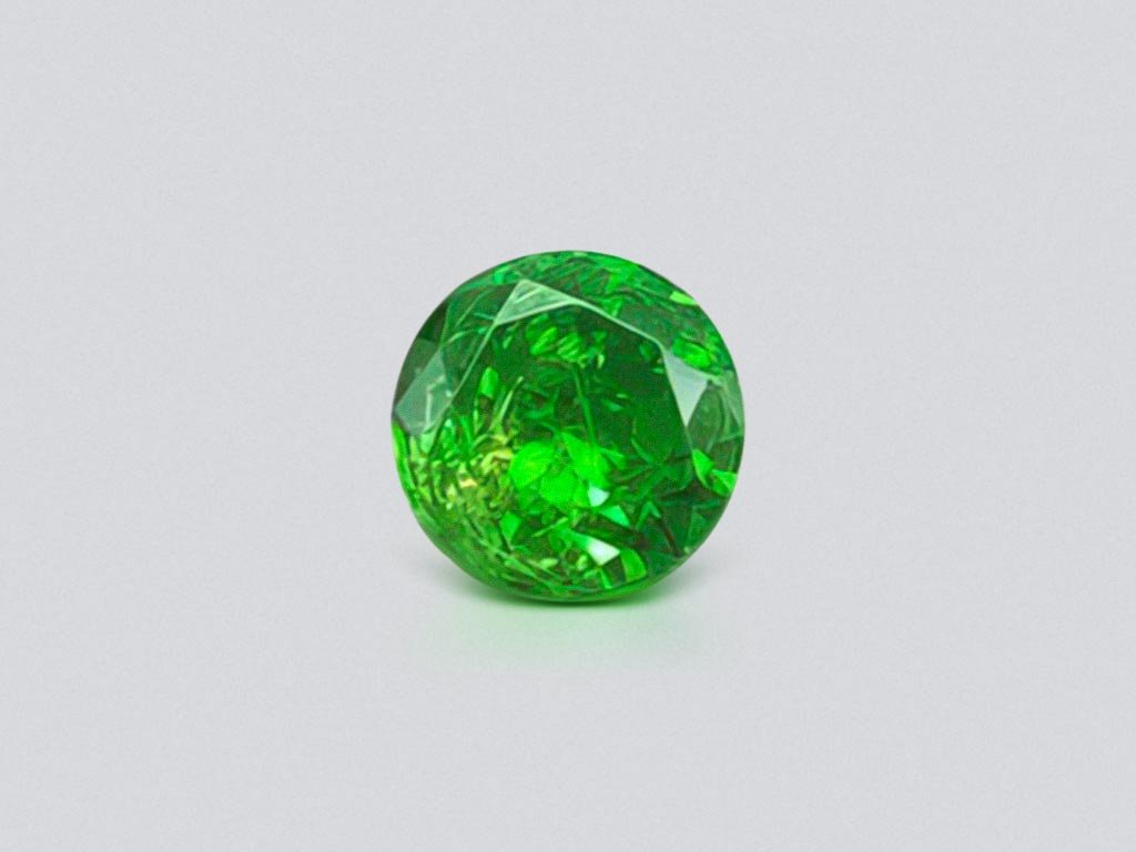 Ural-Demantoid 0,93 Karat Image №1