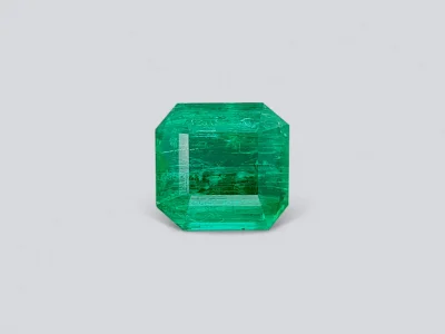 Intense Vivid Green emerald 5.64 ct from Zambia, GFCO photo
