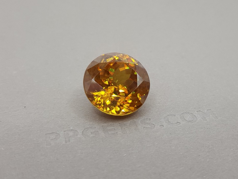 Large golden cognac sphene, 20.47 carats Image №3