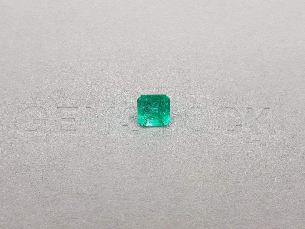Bluish green Colombian emerald 1.08 ct Image №1