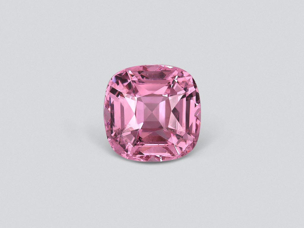 Pinkish-purple cushion-cut spinel from Tajikistan 1.46 carats Image №1