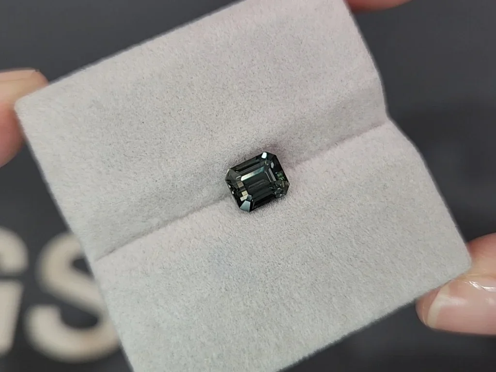 Saphir octogonal bleu sarcelle non chauffé 2,07 carats, Sri Lanka Image №4