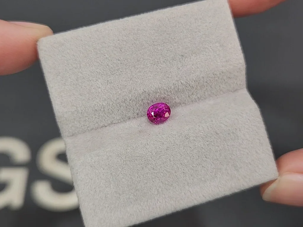 Unheated ruby oval cut 0.74 carats, Burma (Mogok) Image №4