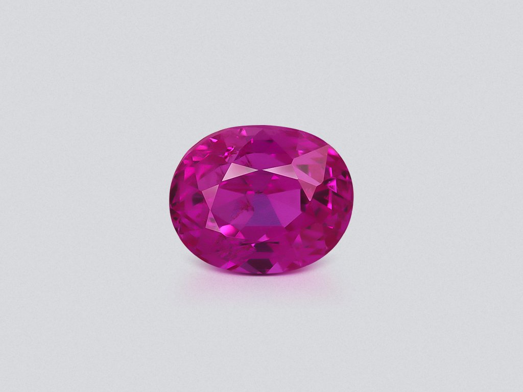 Unheated ruby oval cut 0.74 carats, Burma (Mogok) Image №1