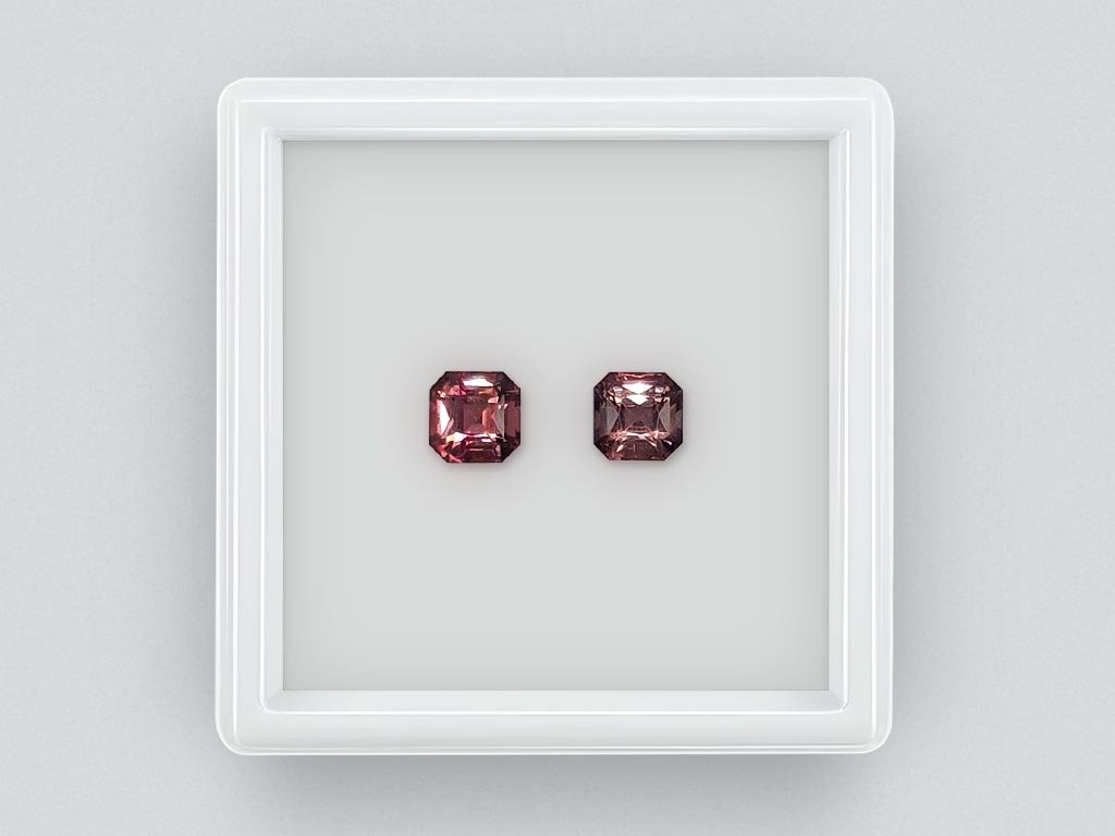 Paire de rubellites taille Asscher de 1,42 carats Image №1