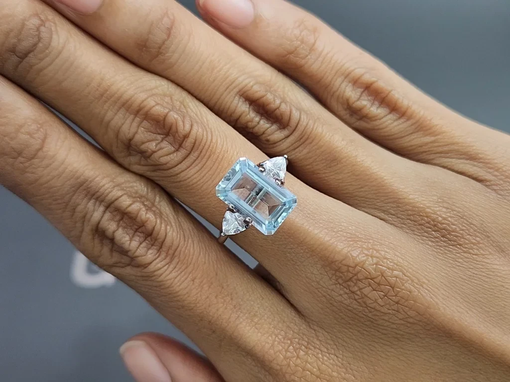 Aguamarina talla octogonal de 4,00 quilates, Madagascar  Image №5