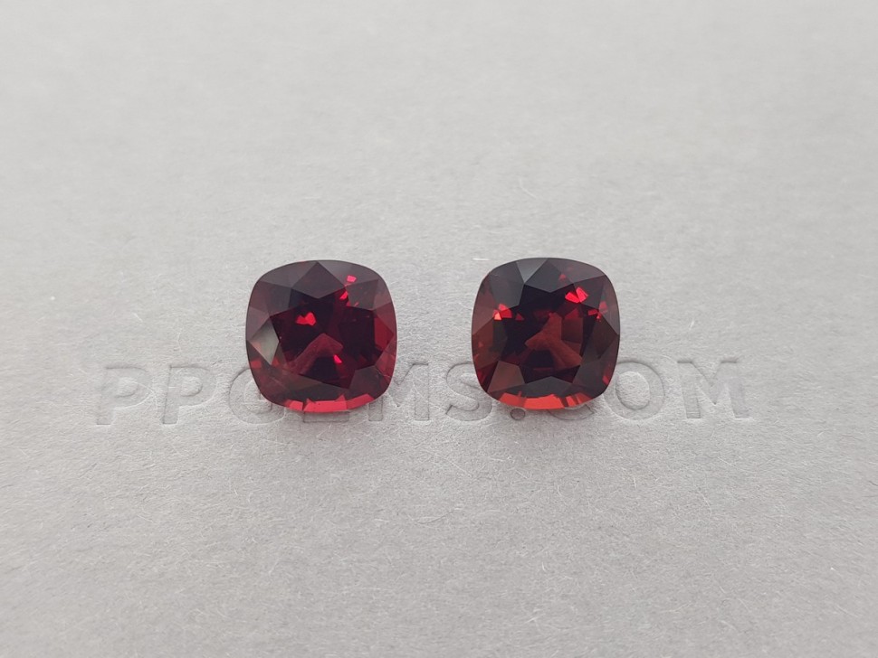 Vivid red pair of Burmese spinels 7.01 ct, GRS Image №1