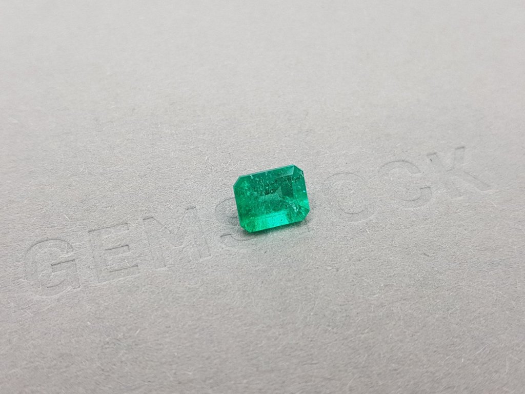 Intense emerald octagon shape 1.42 ct, Colombia Image №2