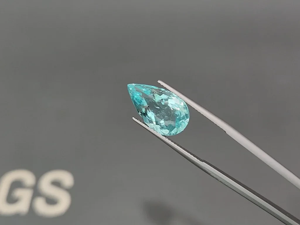 Neongrünlich blauer, birnenförmig geschliffener Paraiba-turmalin 7,60 karat, Mosambik Image №3