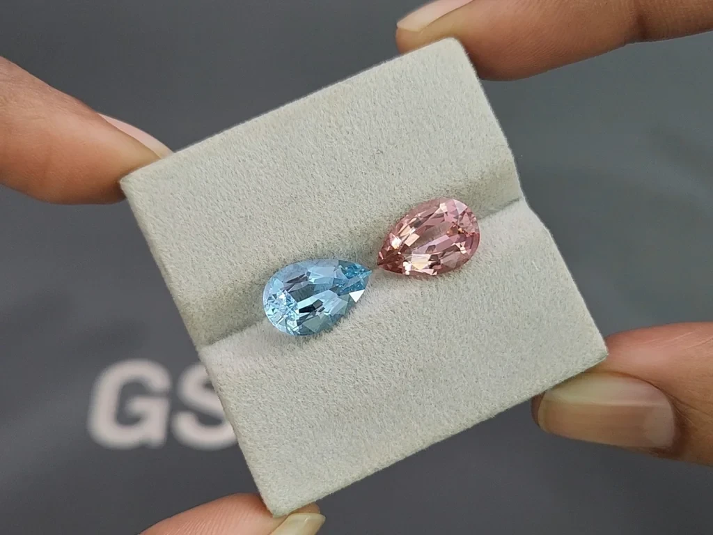 Kontrastierendes paar aquamarin und turmalin im birnenschliff 5,93 karat, Mosambik, Nigeria Image №4