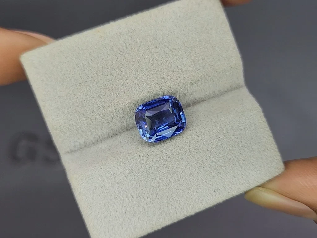 Sapphire Cornflower Blue cushion cut 4.04 carats, Sri Lanka Image №4