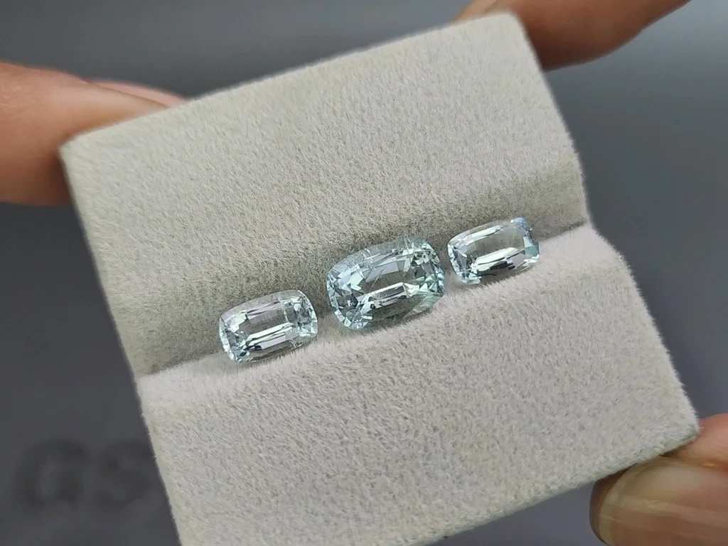 Ensemble aigues-marines taille coussin, 3,39 carats, Madagascar Image №5