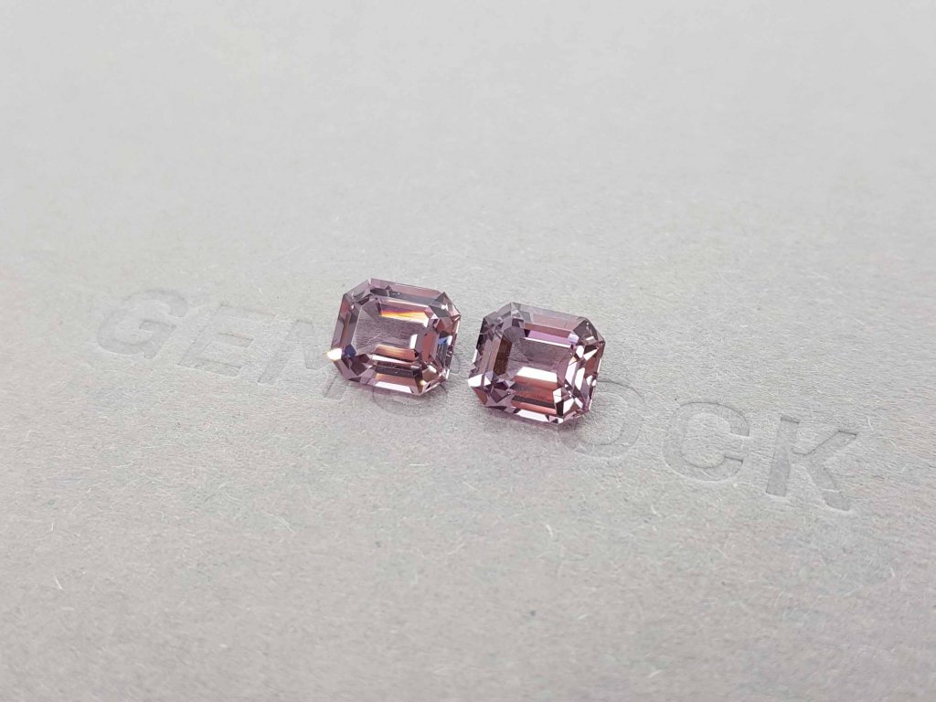 Pair of greyish pink octagon cut spinels 4.42 ct, Burma Image №3