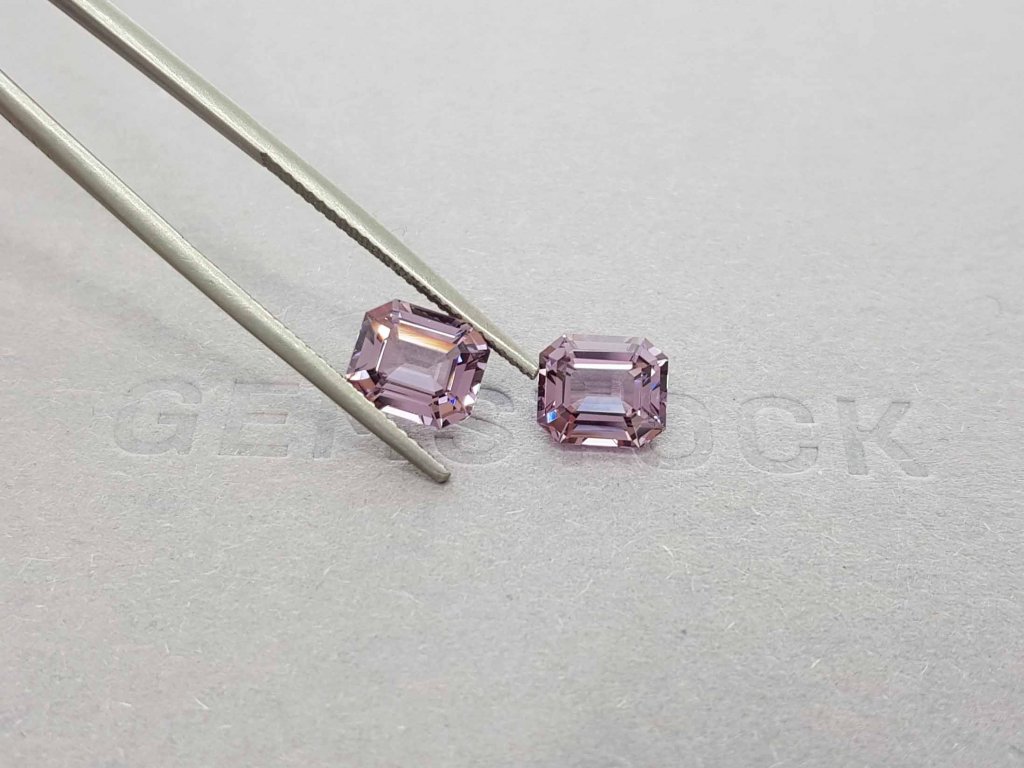 Pair of greyish pink octagon cut spinels 4.42 ct, Burma Image №4