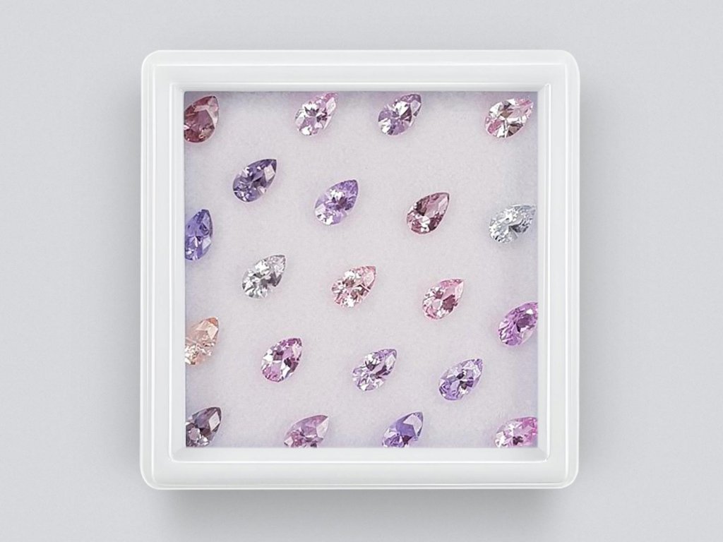 Ensemble de saphirs calibrés 5x3 mm en taille poire 4,58 carats/21 pcs. Image №1