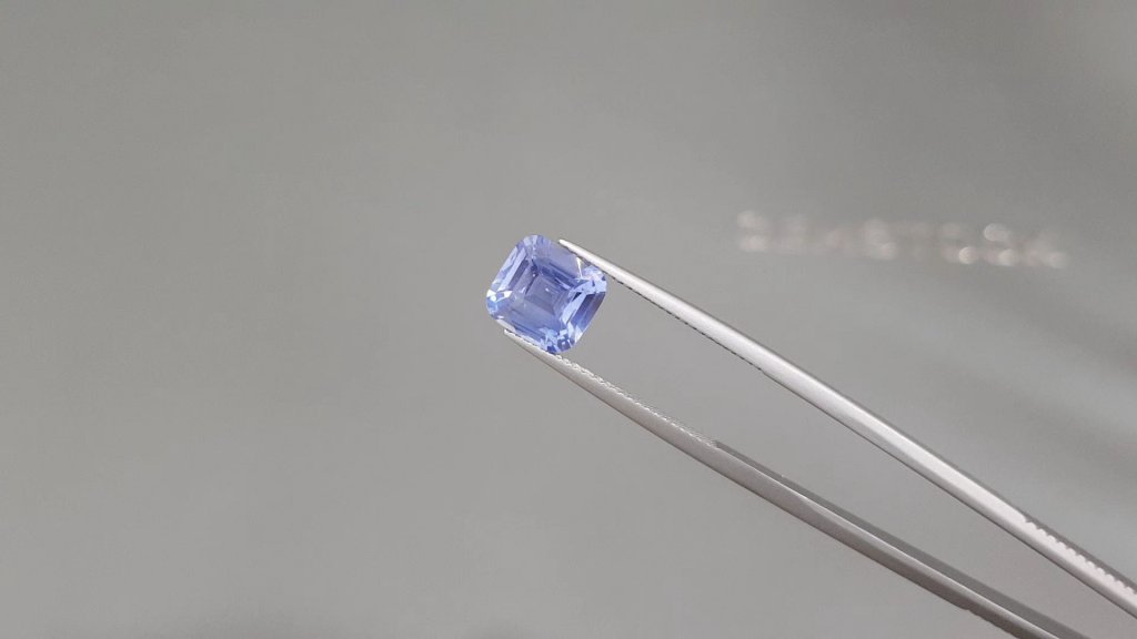 Cornflower blue sapphire 3.50 carats in cushion cut, Sri Lanka Image №2
